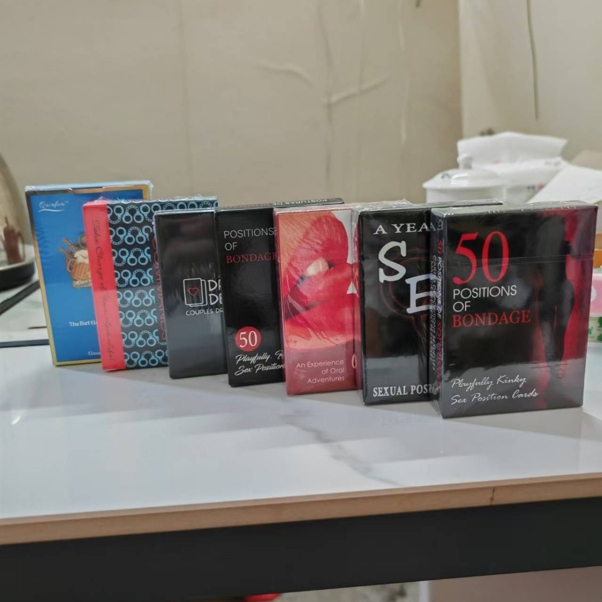 A Year of Sex Position Poker f - Board Game For Couple 리뷰 및 가격